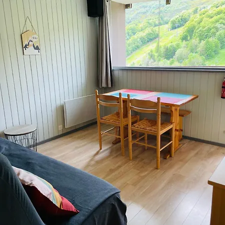 Pied De Pistes Tour De La Biche Апартаменты *